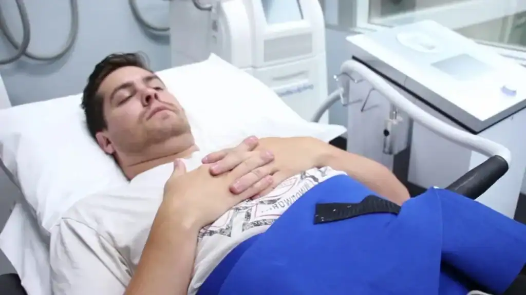 Transforming Bodies: Celebrity Success Stories and the Truth Behind Body Contouring 2 Image of male having body contouring Newark-on-Trent treatment